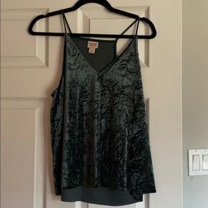 Velvet tank